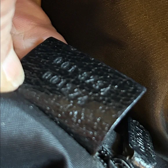 Gucci Jackie Piston Lock Black Shoulder Hand Bag - Picture 14 of 16